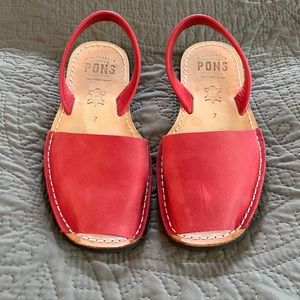 Avarca Pons pink size 7